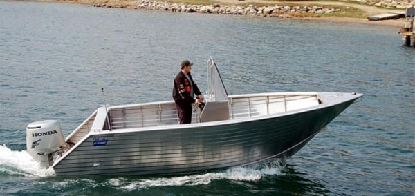 Henley Production Boats | Henley | Aluminum Boat Manufacturing